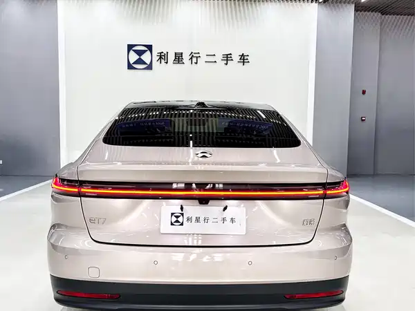 NIO ET7 2024
