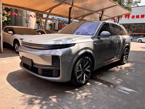 Li Auto L7 2023