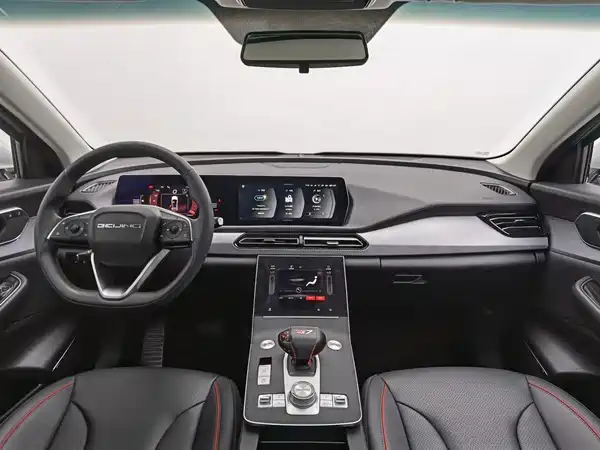 BAIC X7 2021