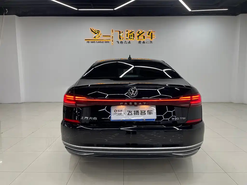 Volkswagen Passat 2023 — фото 16