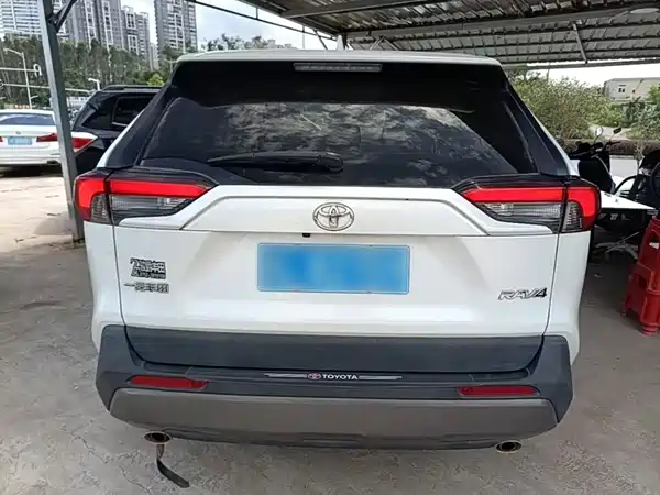 Toyota RAV4 2022