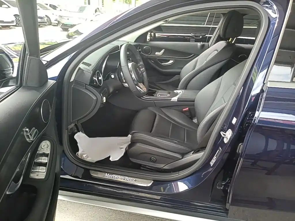 Mercedes-Benz C-Class 2020 — фото 15