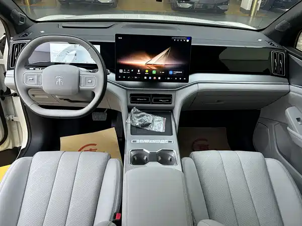 BYD Song Ultra 2026