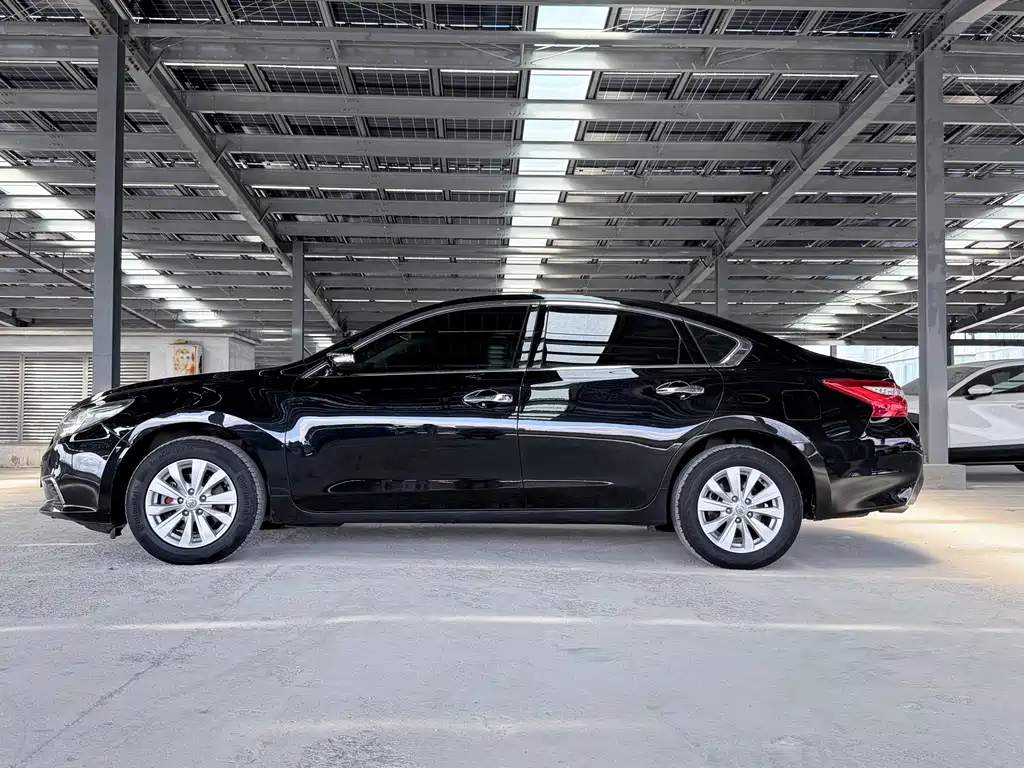 Nissan Teana 2017 — фото 4