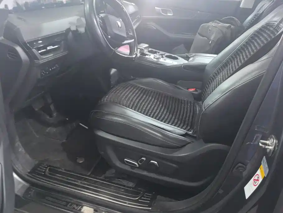 Changan UNI-K Smart Electronic Idd 2023 — фото 9