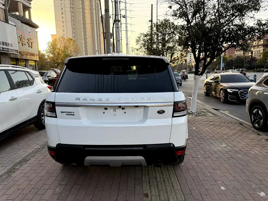 Land Rover Sport 2015 — фото 9