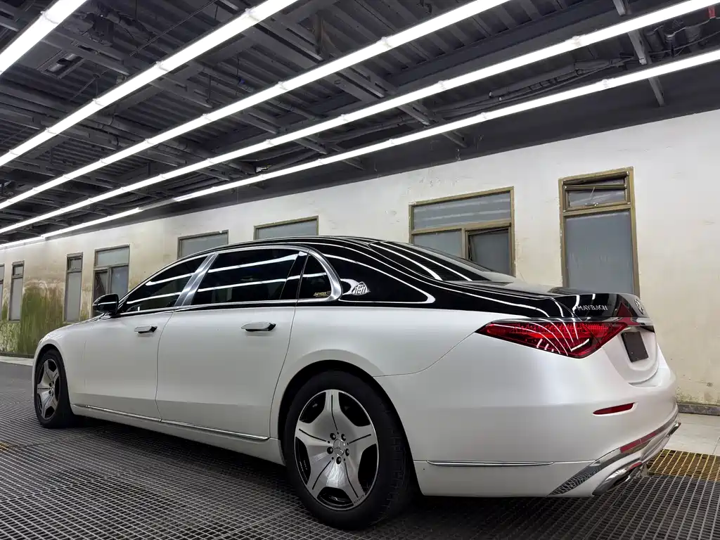 Mercedes-Benz S-Class 2022