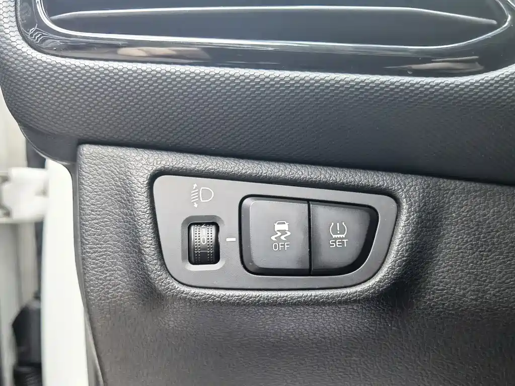 Hyundai Yuedong 2018 — фото 13
