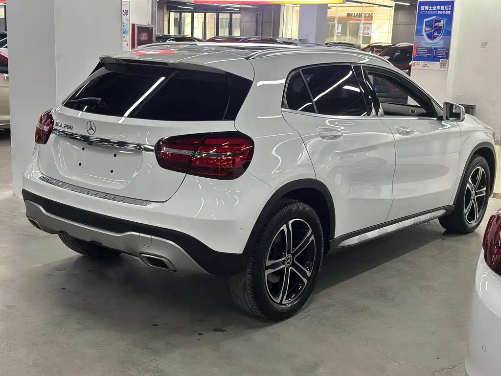 Mercedes-Benz GLA 2018