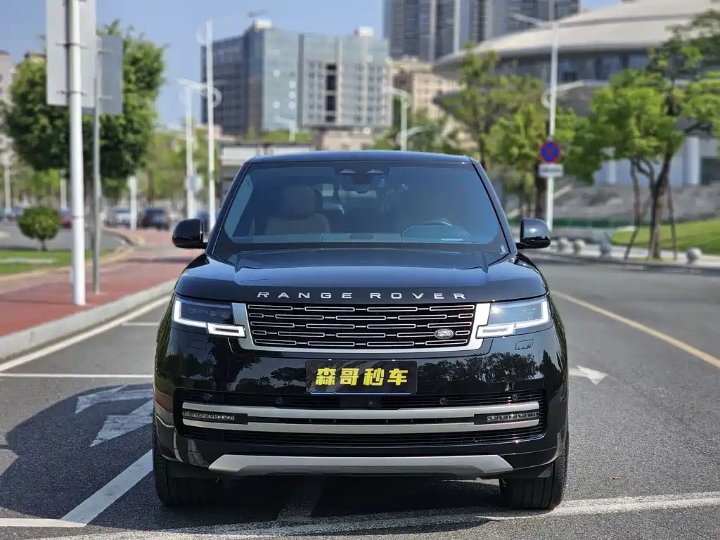 Land Rover Range Rover 2024 — фото 2