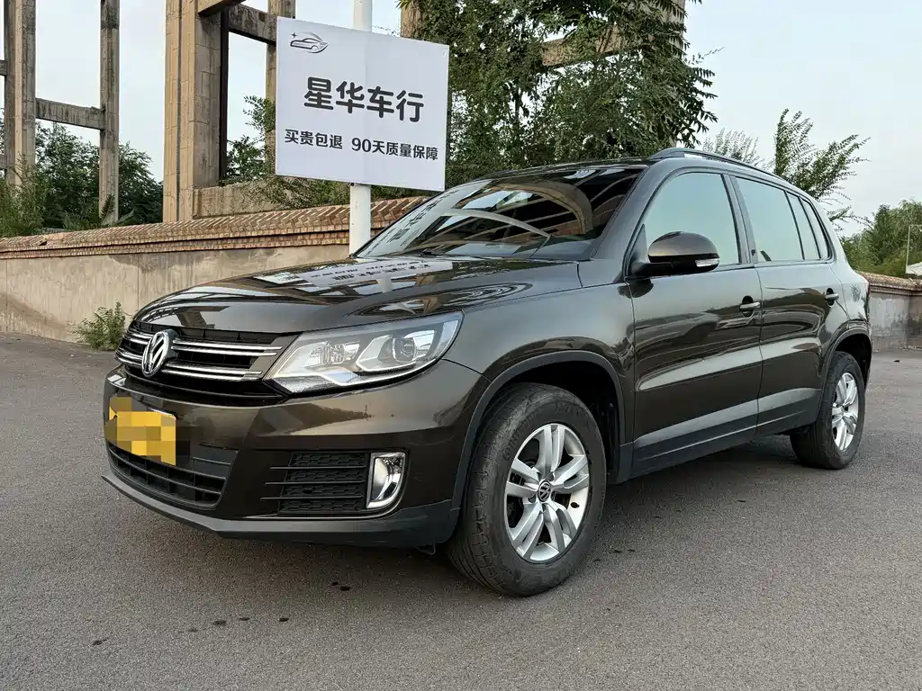 Volkswagen Tiguan 2016 — фото 1