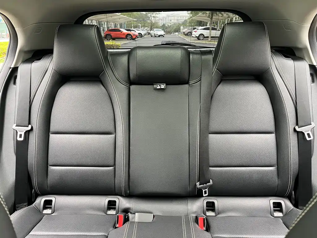 Mercedes-Benz GLA 2018 — фото 20