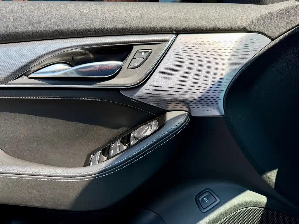 Cadillac CT5 2021 — фото 16