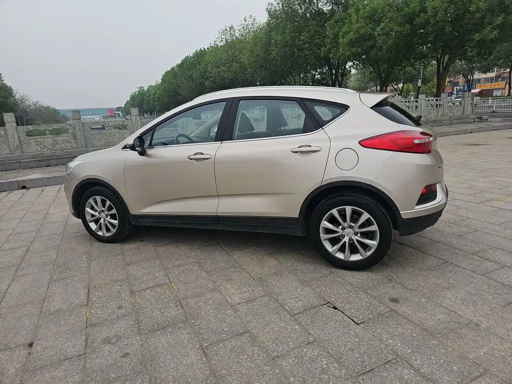 Geely Emgrand GS 2019 — фото 17