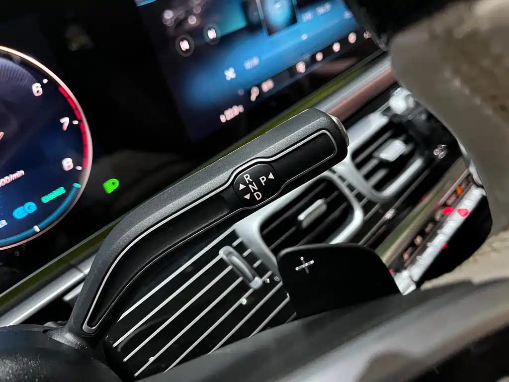 Mercedes-Benz GLS 2023 — фото 25