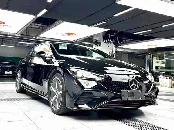 Mercedes-Benz EQE 2023