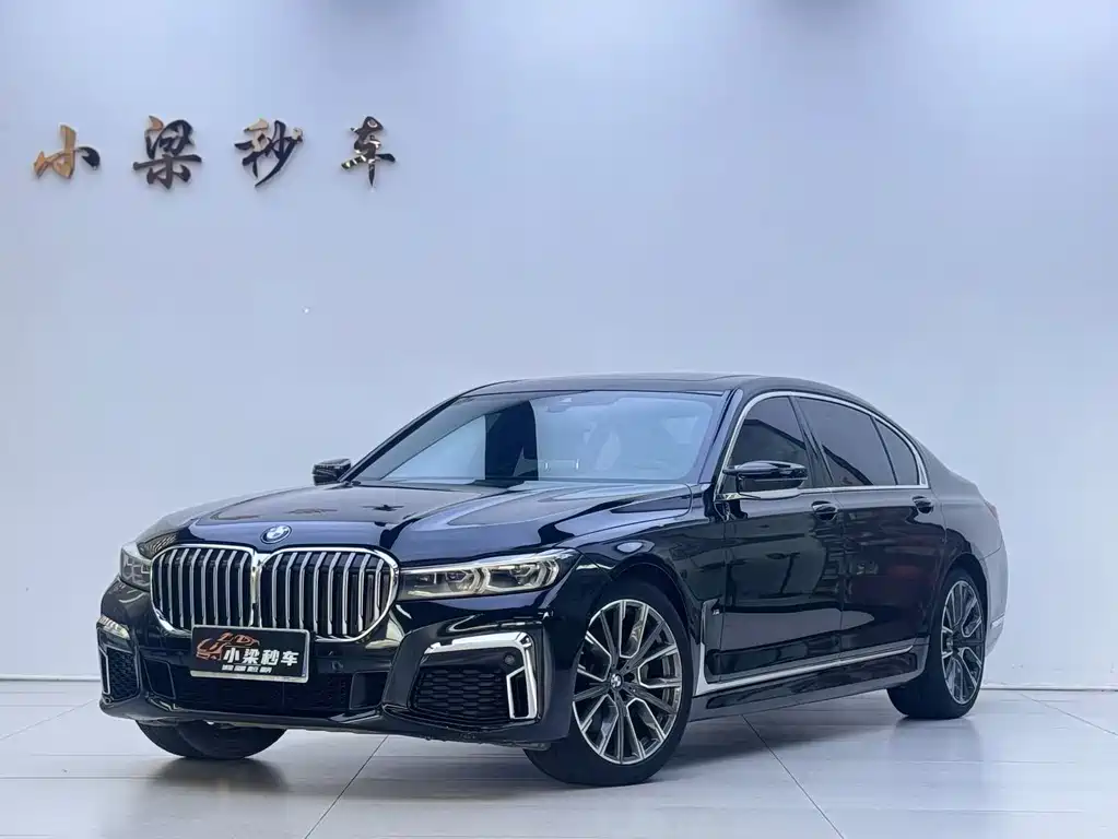 BMW 7 Series 2020 — фото 1
