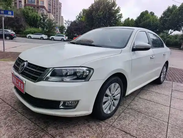 Volkswagen Lavida 2013