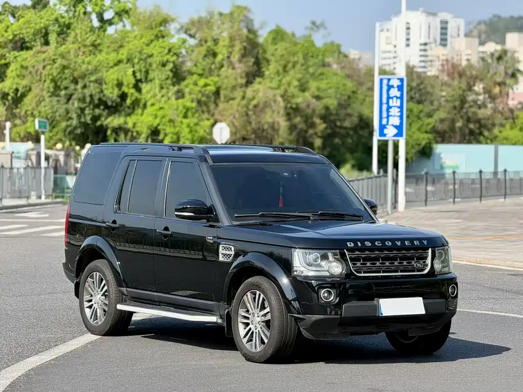 Land Rover Discovery 2014 — фото 3
