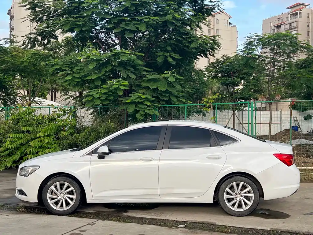 Buick Verano 2015 — фото 3