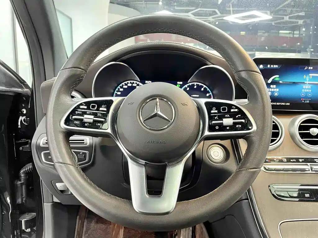 Mercedes-Benz GLC 2023 — фото 12