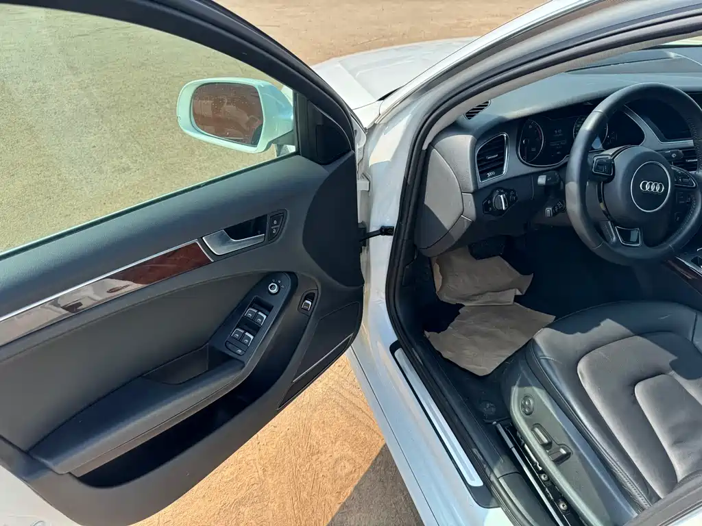 Audi A4L 2013