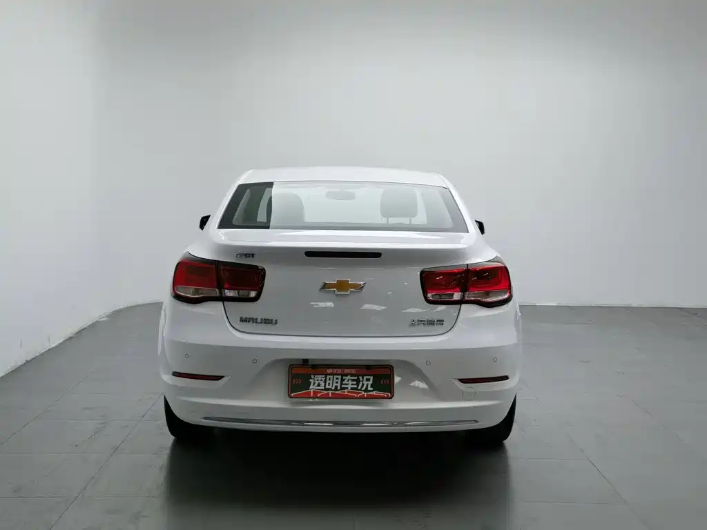 Chevrolet Malibu 2018 — фото 4