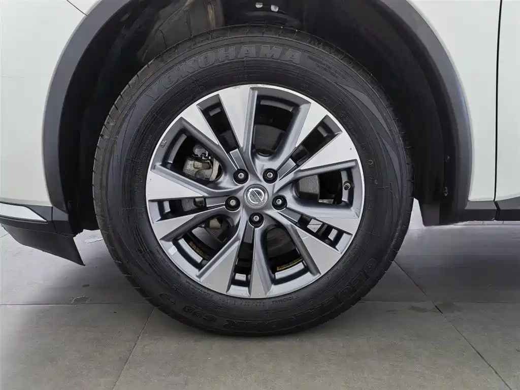 Nissan Murano 2020 — фото 17