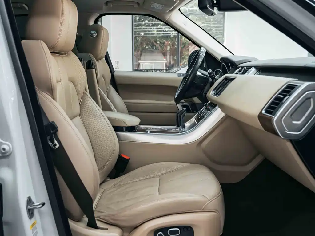 Land Rover Range Rover Sport 2015 — фото 11