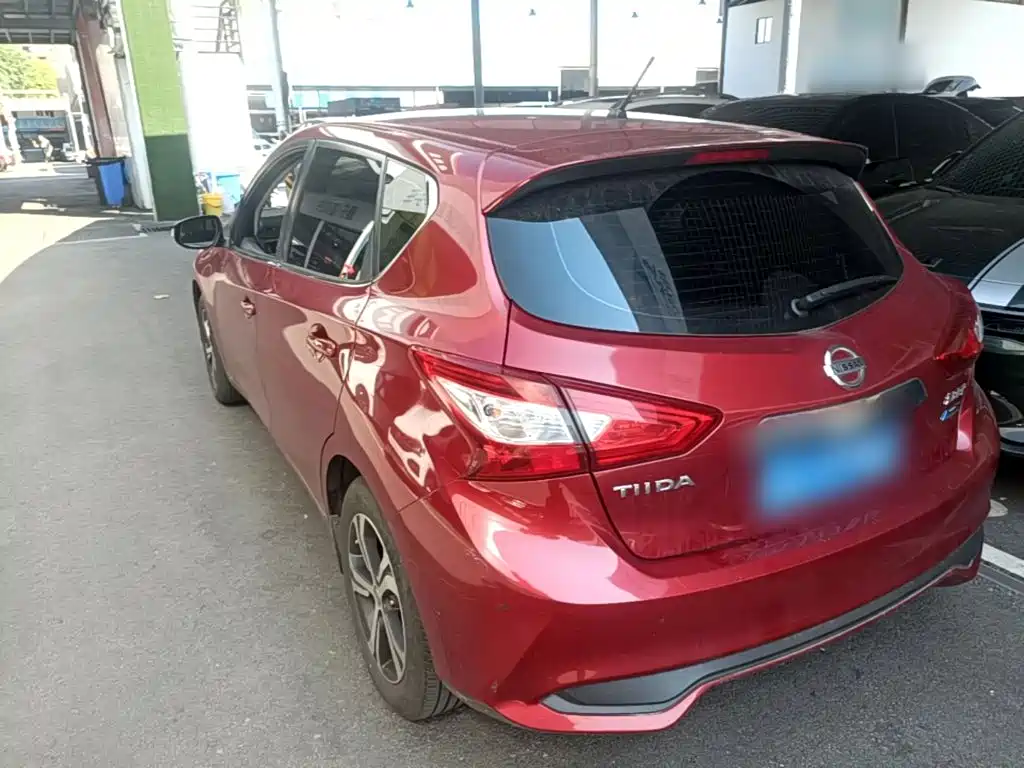 Nissan Tiida 2019