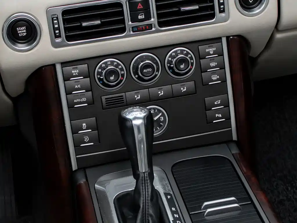 Land Rover Range Rover 2012 — фото 13