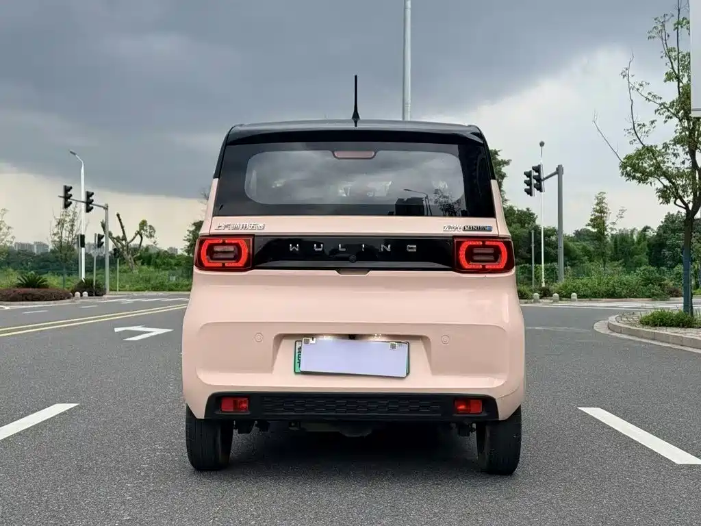 Wuling MINIEV 2023 — фото 6
