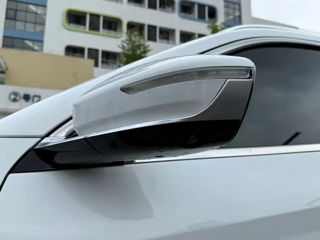Jetour X70 PLUS 2022 — фото 28