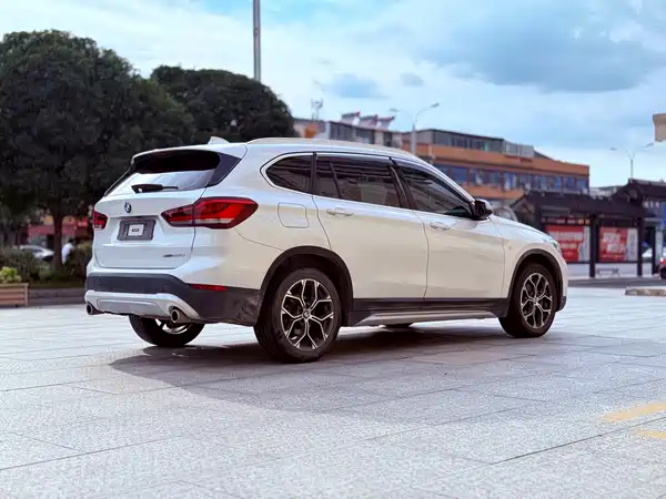 BMW X1 2021