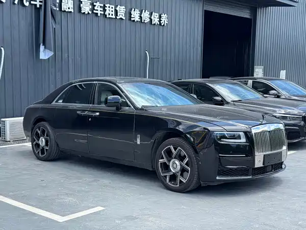 Rolls-Royce Ghost 2012