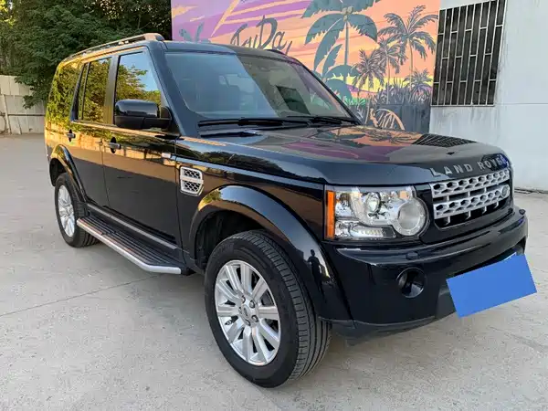 Land Rover Discovery 2012
