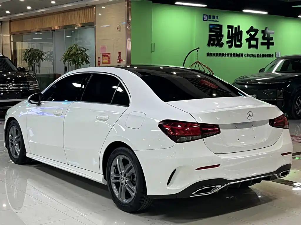 Mercedes-Benz A-Class 2021 — фото 17
