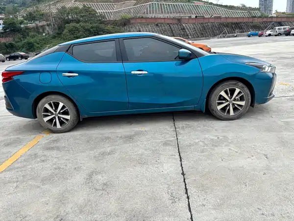Nissan Bluebird 2018