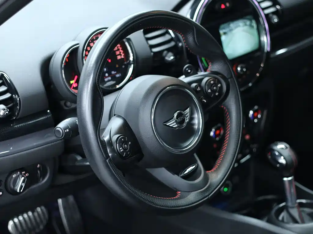 MINI JCW Clubman 2018 — фото 9
