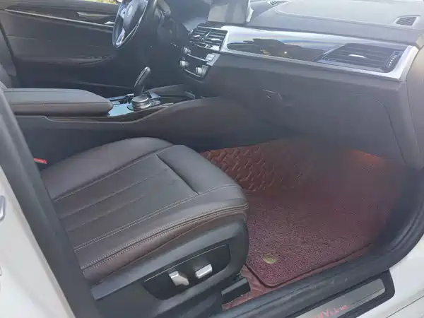 BMW 5 Series 2020
