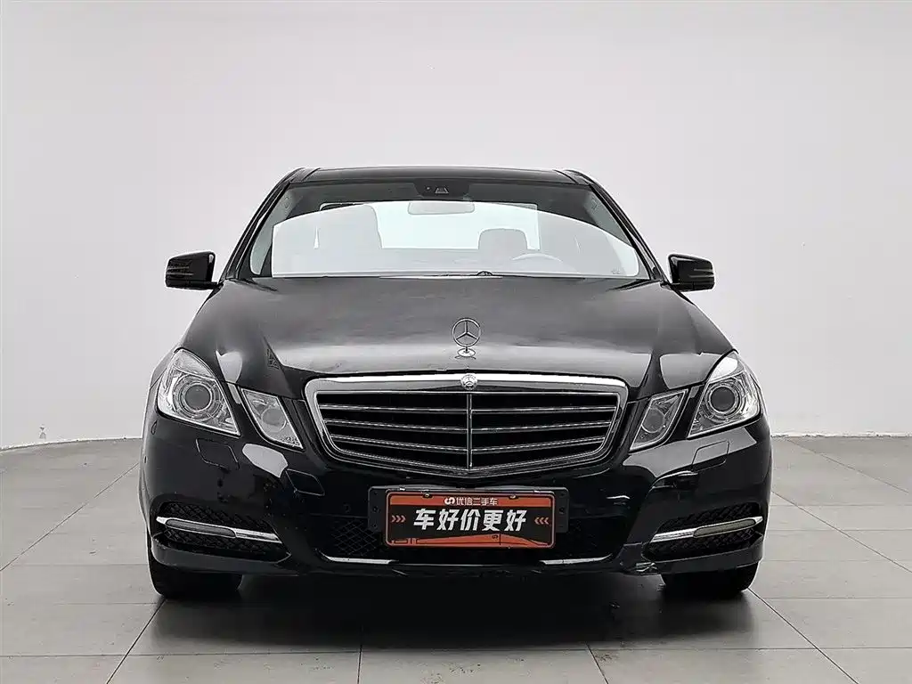 Mercedes-Benz E-Class 2010 — фото 3