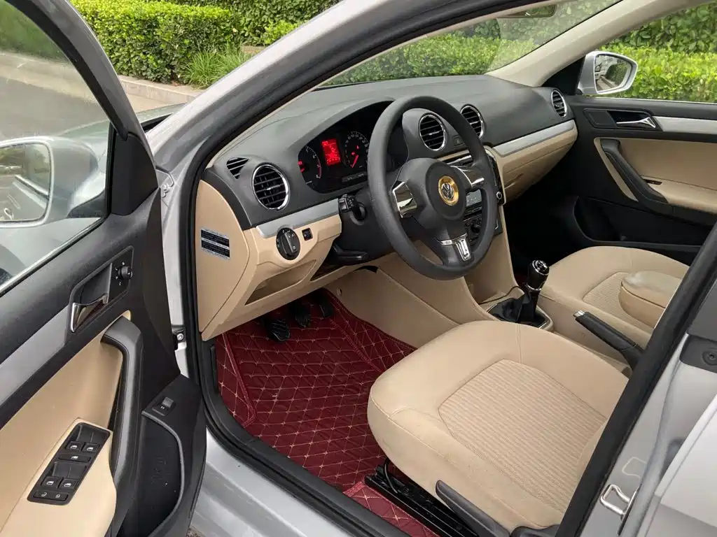 Volkswagen Jetta 2015