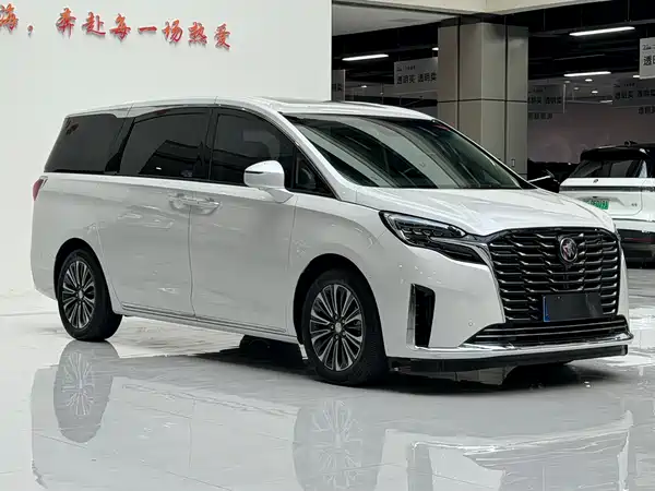 Buick GL8 2024