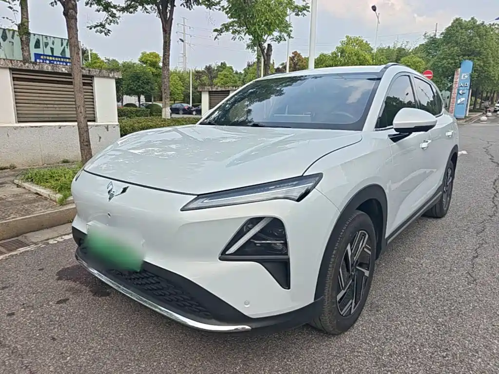 Wuling Starlight S 2024 — фото 1