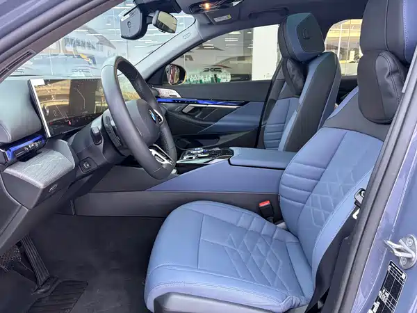 BMW 5 Series 2024