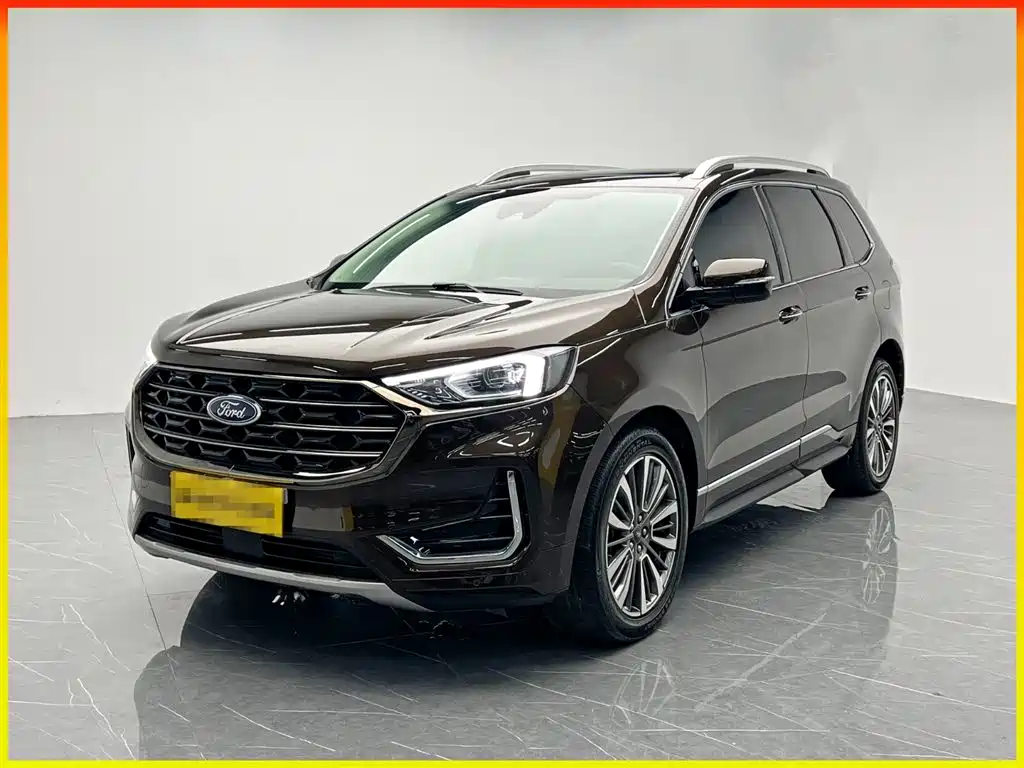 Ford Edge 2021 — фото 1