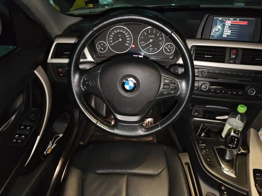 BMW 3 Series 2015