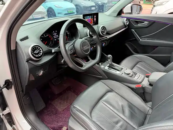 Audi Q2L 2022