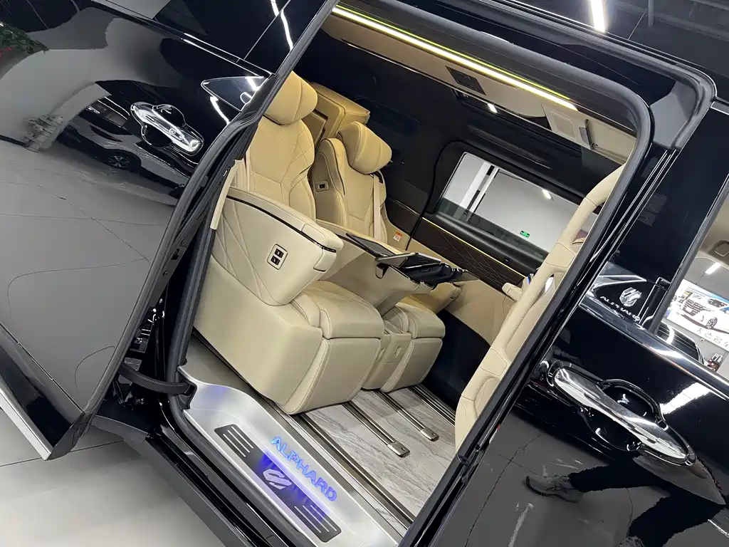 Toyota Alphard 2025 — фото 14
