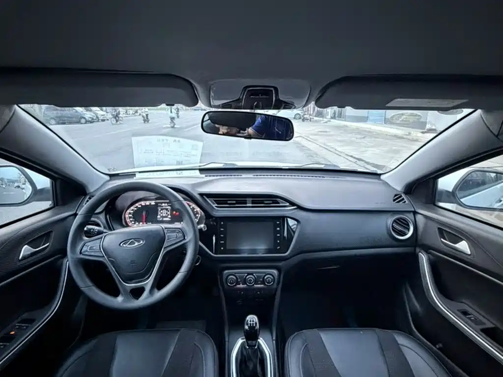 GAC Trumpchi GS4 2016 — фото 4